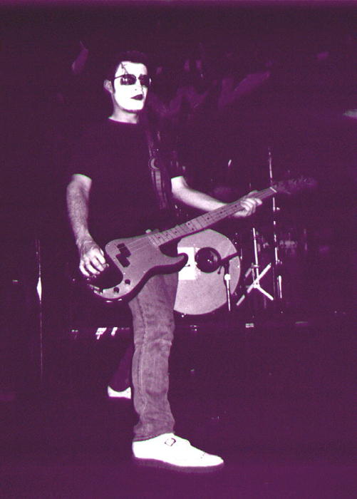 Bloody Holly 1997